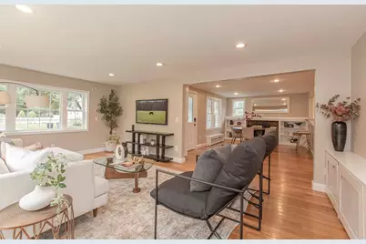 16 Norfolk Place, Sharon, MA 02067 - Photo 9