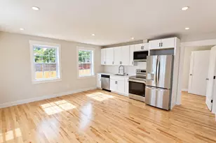 17 Macarthur St, Somerville, MA 02143 - Photo 3