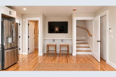 17 Macarthur Street #4, Somerville, MA 02143 - Photo 7