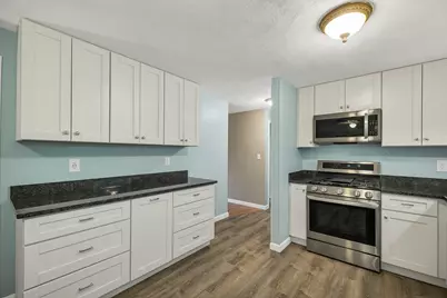 56 South Riverview #56, Haverhill, MA 01835 - Photo 7