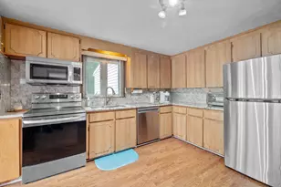 87 Audubon Rd, Norwood, MA 02062 - Photo 7