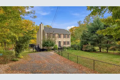 45 Howarth Rd, Oxford, MA 01540 - Photo 3