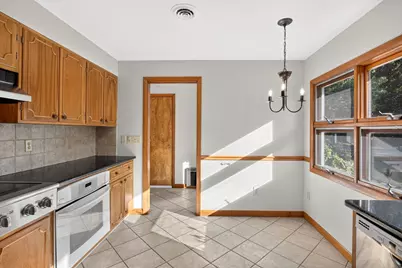 2 Captain Towne Rd, Sandwich, MA 02537 - Photo 11