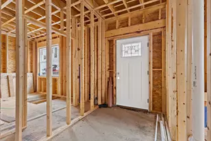 17 Ashton St, Everett, MA 02149 - Photo 31