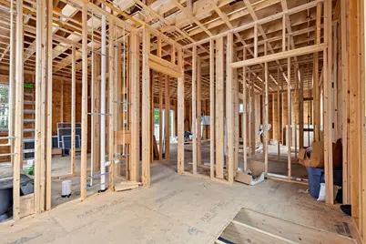 17 Ashton St, Everett, MA 02149 - Photo 33