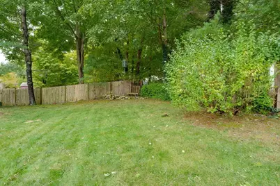 10 Squire Ln, Bellingham, MA 02019 - Photo 27