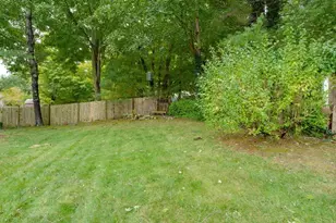 10 Squire Ln, Bellingham, MA 02019 - Photo 27