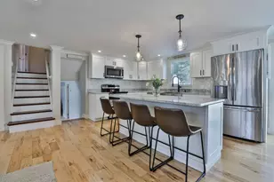 6 Pranker Rd, Saugus, MA 01906 - Photo 9