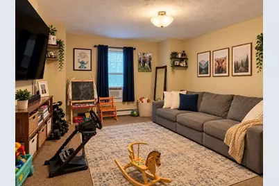 99 Winthrop St, Taunton, MA 02780 - Photo 15