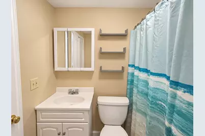 99 Winthrop St, Taunton, MA 02780 - Photo 21