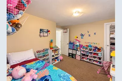 99 Winthrop St, Taunton, MA 02780 - Photo 19