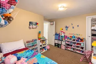 99 Winthrop St, Taunton, MA 02780 - Photo 19