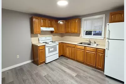 99 Winthrop St, Taunton, MA 02780 - Photo 3