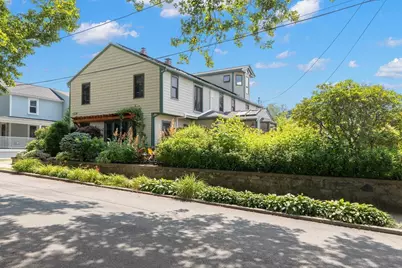 17 Sutton Ave, Salem, MA 01970 - Photo 5