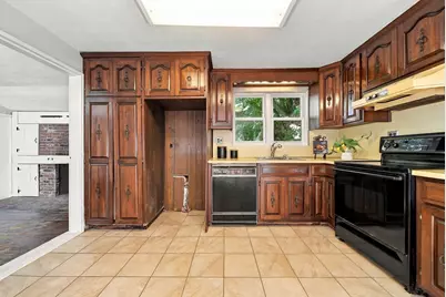 32 Curwen Rd, Peabody, MA 01960 - Photo 15