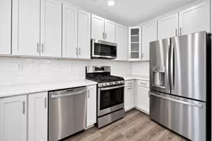 320 Middlesex Ave, Medford, MA 02155 - Photo 5