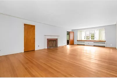 25 Arlington St, Winchester, MA 01890 - Photo 3