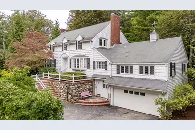 25 Arlington St, Winchester, MA 01890 - Photo 1