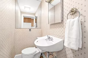 8 N Gateway, Winchester, MA 01890 - Photo 19