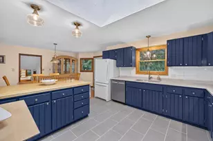 43 Heather Ln, Falmouth, MA 02556 - Photo 9