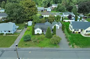 23 Briarwood Pl, Westfield, MA 01085 - Photo 29