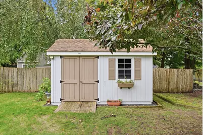 10 John St, East Longmeadow, MA 01028 - Photo 33