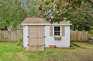10 John St, East Longmeadow, MA 01028 - Photo 33