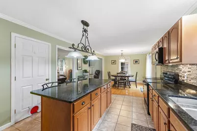10 John St, East Longmeadow, MA 01028 - Photo 13