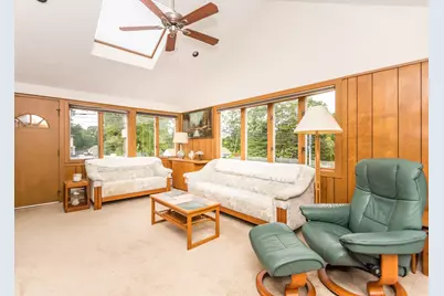 1785 Trapelo Road, Waltham, MA 02451 - Photo 3