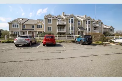1303 Carriage Ln #1303, Taunton, MA 02780 - Photo 11
