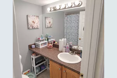 1303 Carriage Ln #1303, Taunton, MA 02780 - Photo 5