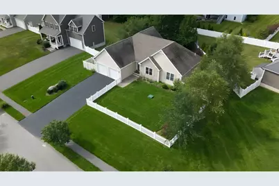 12 Waterford Circle, Dighton, MA 02715 - Photo 5