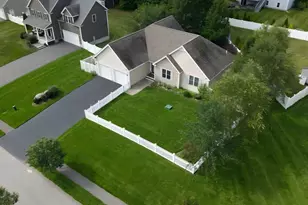 12 Waterford Cir, Dighton, MA 02715 - Photo 5