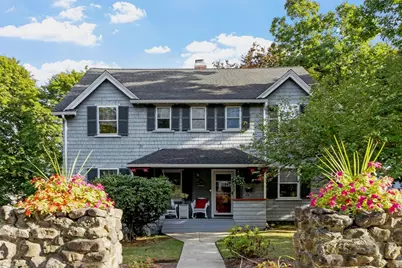 124 Prescott St, Reading, MA 01867 - Photo 1