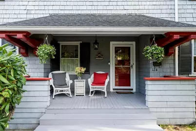 124 Prescott St, Reading, MA 01867 - Photo 3