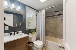 78 Forest St, Wakefield, MA 01880 - Photo 25