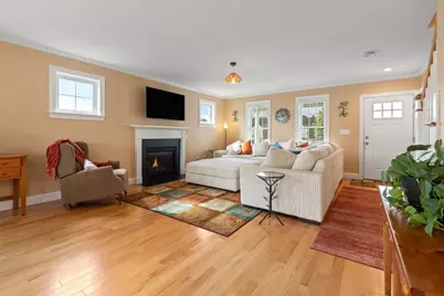 101 Sawmill Ln #101, Hanson, MA 02341 - Photo 3