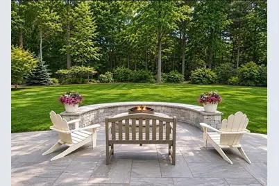 146 Farm St, Dover, MA 02030 - Photo 3