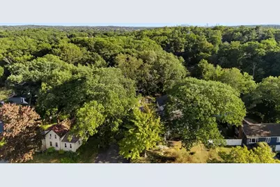 78 Forest St, Wakefield, MA 01880 - Photo 31