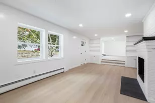 24 East St, Northbridge, MA 01588 - Photo 15