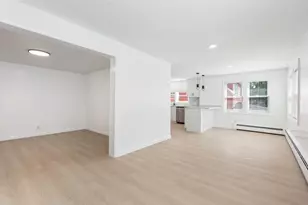24 East St, Northbridge, MA 01588 - Photo 17