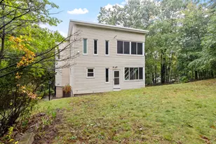15 Nutting St, Fitchburg, MA 01420 - Photo 5