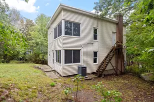 15 Nutting St, Fitchburg, MA 01420 - Photo 7