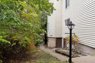 15 Nutting St, Fitchburg, MA 01420 - Photo 5
