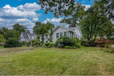 22 Elmwood Avenue, Dedham, MA 02026 - Photo 5