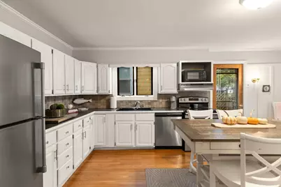 15 Myrtle St, Beverly, MA 01915 - Photo 7