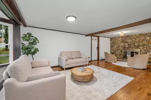 19 South St, Wilmington, MA 01887 - Photo 5