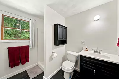 51 Queensland Rd, Billerica, MA 01862 - Photo 17