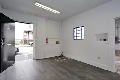 930 County, New Bedford, MA 02745 - Photo 11