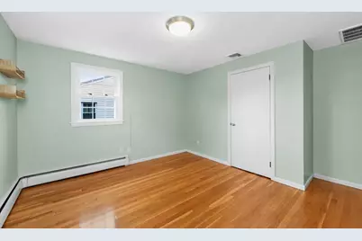 203 Woburn Street, Medford, MA 02155 - Photo 13